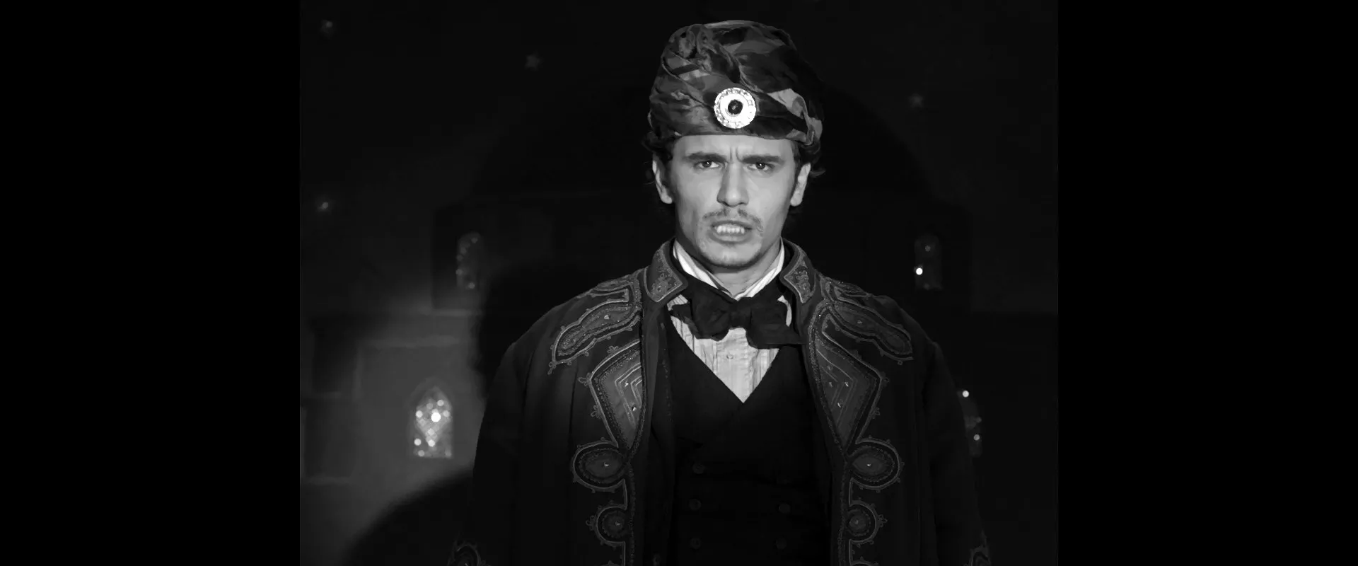 Oz the Great and Powerful 2013 Hindi Dual Audio 720p BluRay [1.2GB] Screenshot